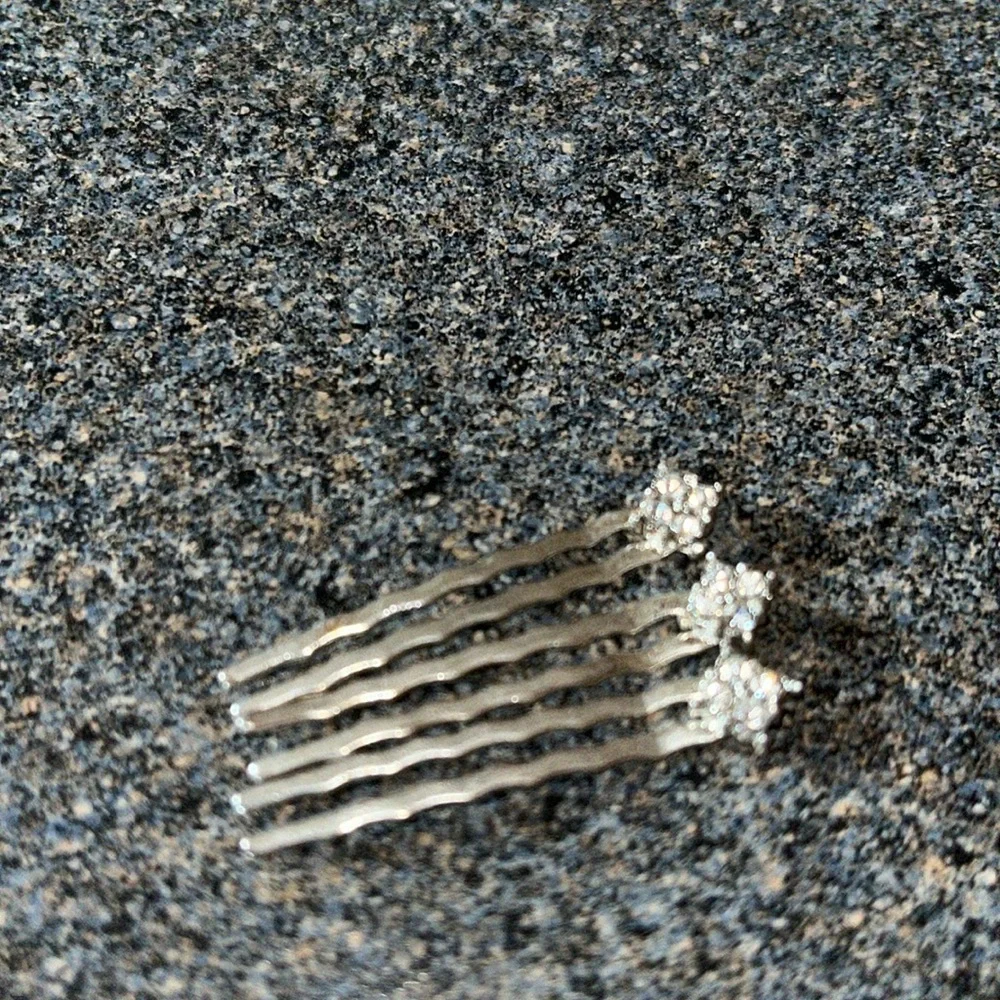 N/A set hair